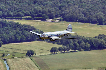 Luftaufnahme DC 3 Überflug Ganderkesee