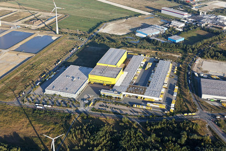 Luftaufnahme Industriegebiet Niedervieland DHL