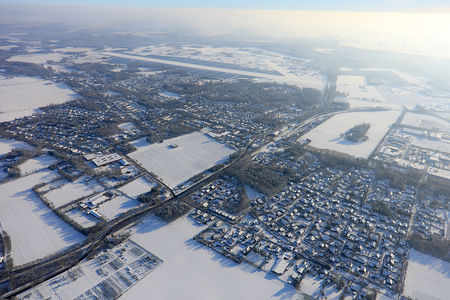 Luftaufnahme Stadt Ahlhorn im Winter