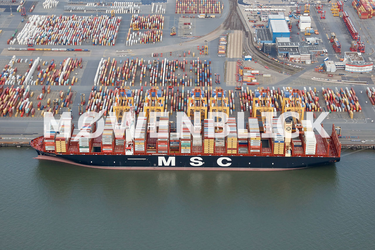 Containerschiff Gülsün Luftbild