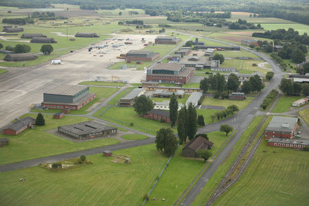 Luftaufnahme Kaserne