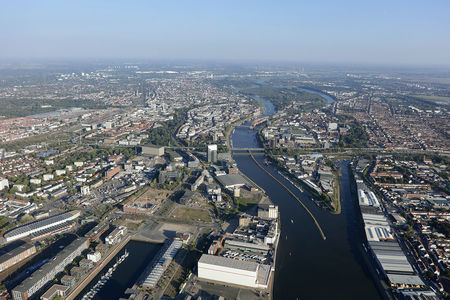Luftaufnahme Weser Hohentorshafen