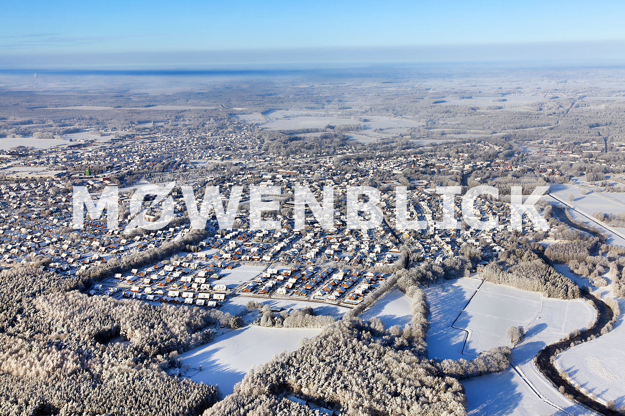 Stadt im Schnee Luftbild