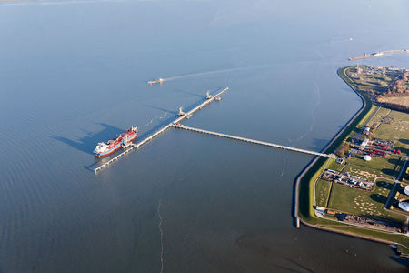Luftaufnahme Der Ölhafen
