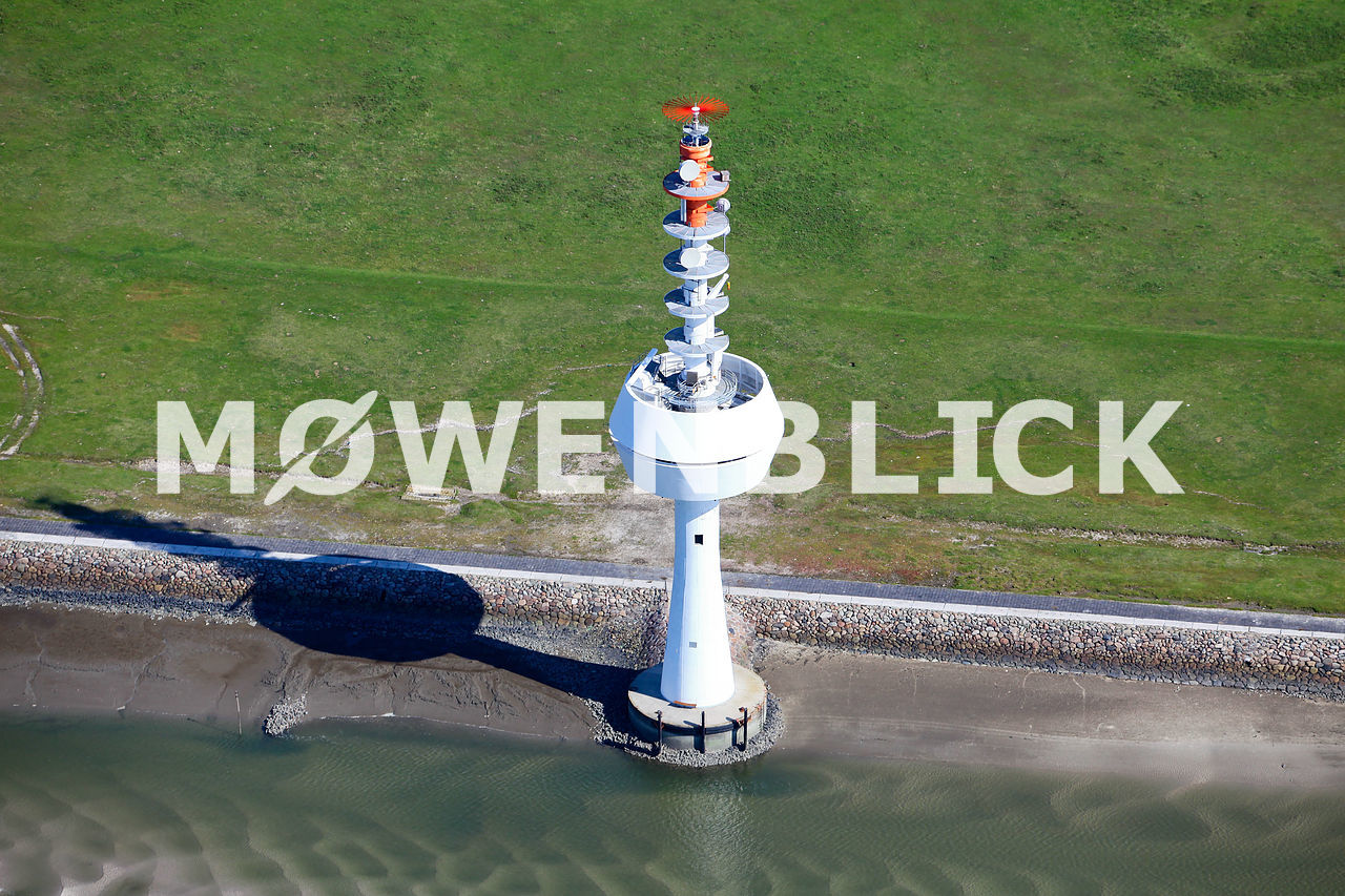 Radarturm auf der Insel Luftbild
