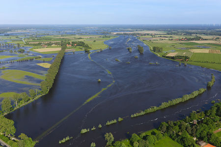 Luftaufnahme Allerwiesen bei Überschwemmung